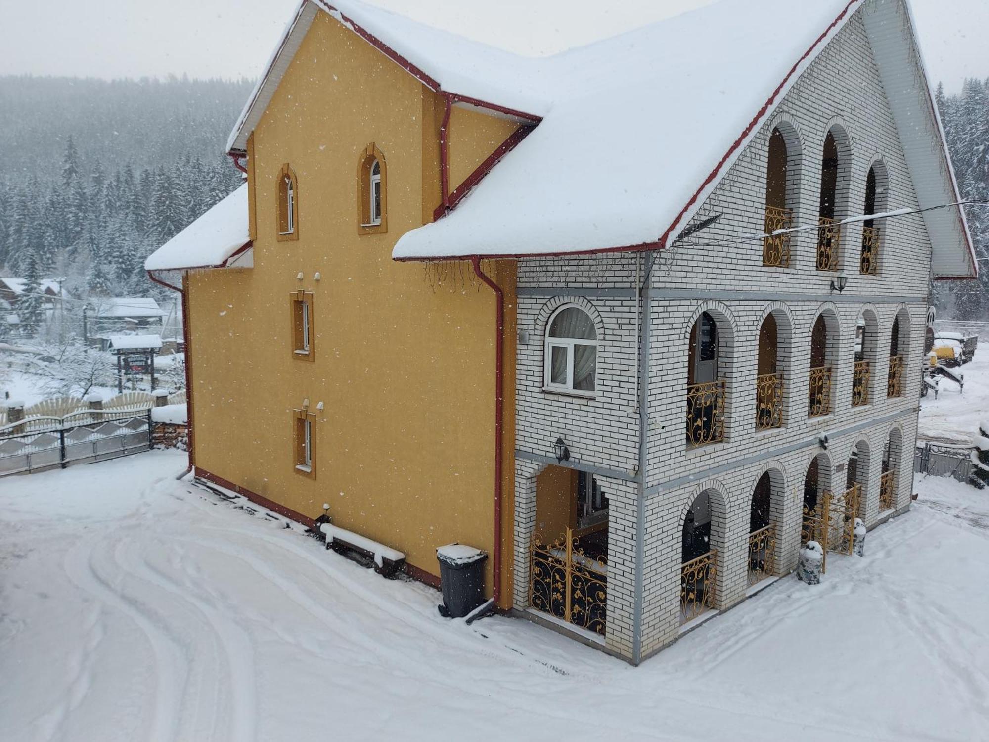 Hotel "Як Вдома" Буковель Zewnętrze zdjęcie